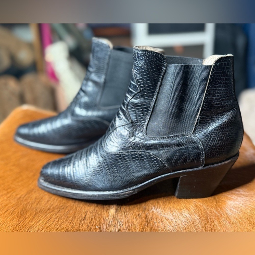 Vintage Joan & David Black Leather Western Ankle Boots 38 Pointed Toe Y2K